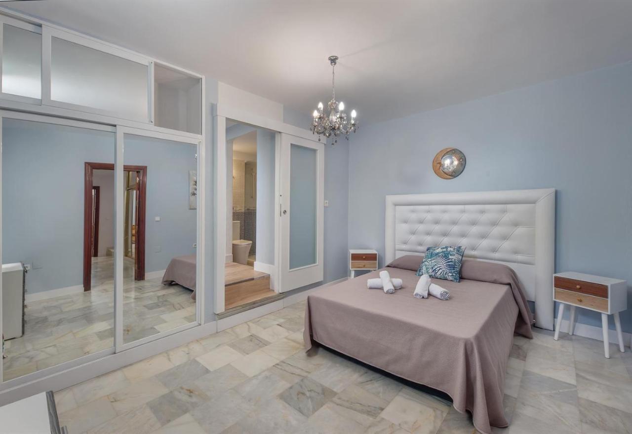 Villa Domus Vesta มาร์เบยา ภายนอก รูปภาพ